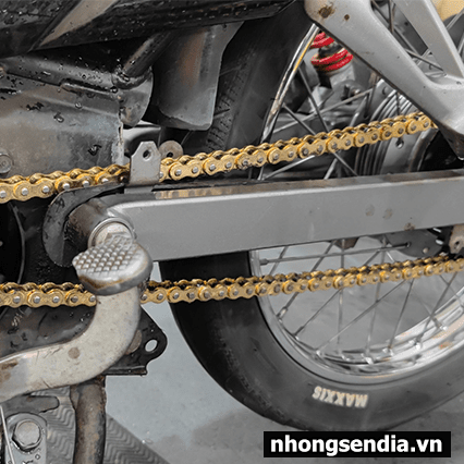 Nhông sên dĩa Light cho Sirius/Jupiter xăng cơ