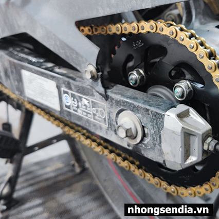 Sên RK vàng 428SB - 124 mắc