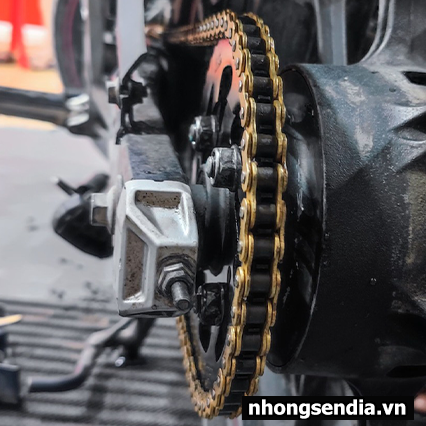 Sên RK vàng 428SB - 124 mắc