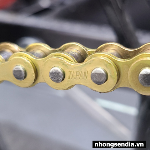 Sên vàng DID 9 ly 428D 122 mắc chính hãng